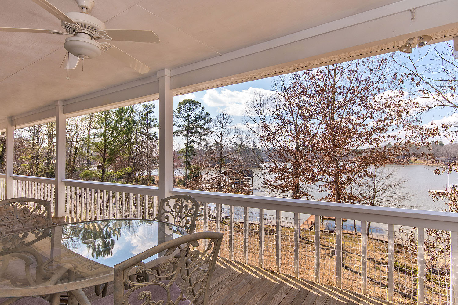 Lake Martin AL waterfront homes for saleSandy Creek104 Quail Hollow