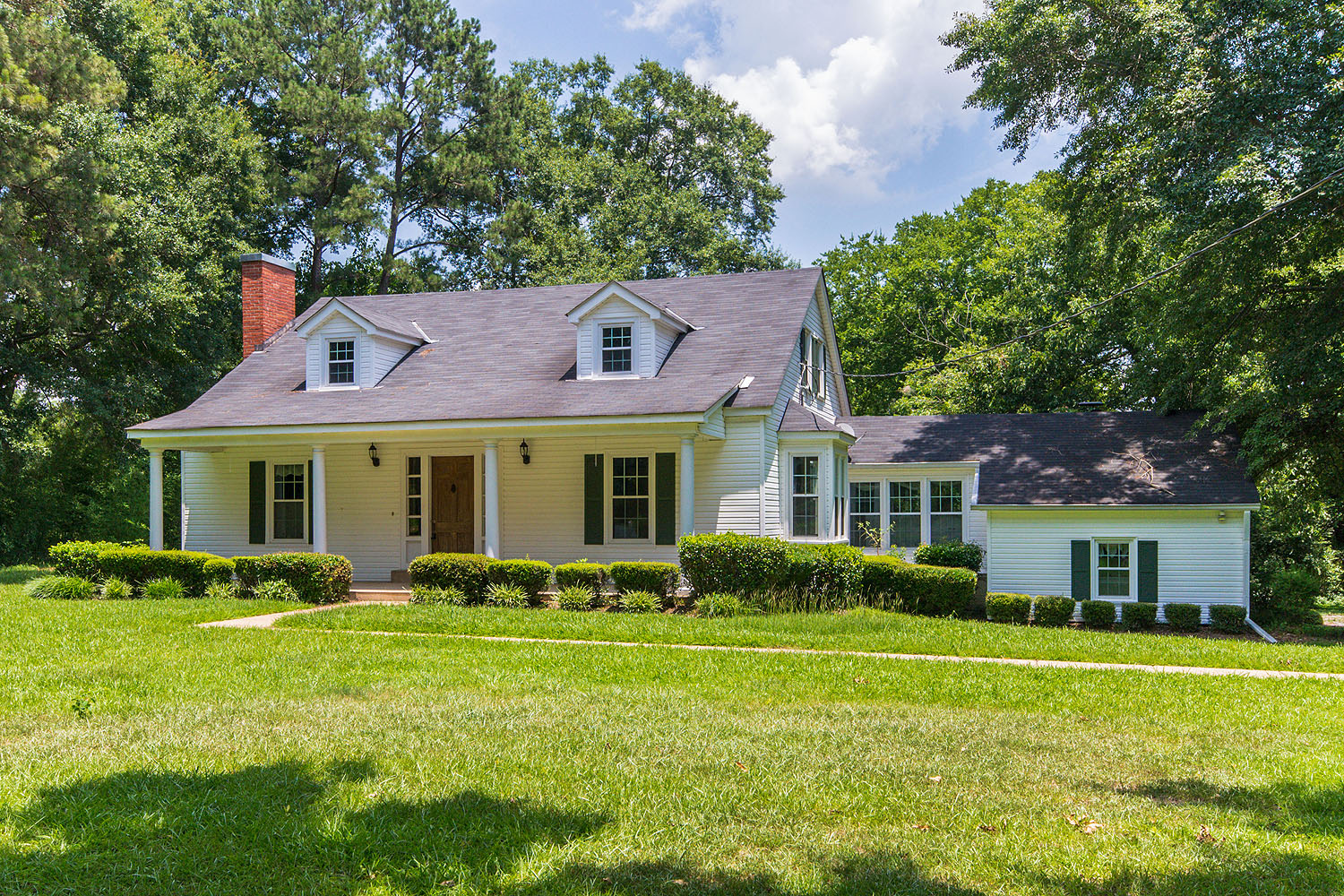 Montgomery AL historic homes for saleHayneville10 N Washington St