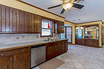 Updated kitchen at 433 Countydowns, Montgomery, AL. I Shoot Houses...Professional photos and tour by Go2REasssistant.com