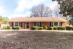 Front view at 433 Countydowns, Montgomery, AL. I Shoot Houses...Professional photos and tour by Go2REasssistant.com