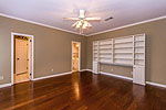 Huge Master Suite with hardwood floors at 516 Towne Lakes Drive in Towne Lakes, Montgomery, AL. Professional photos and tour by Go2REasssistant.com